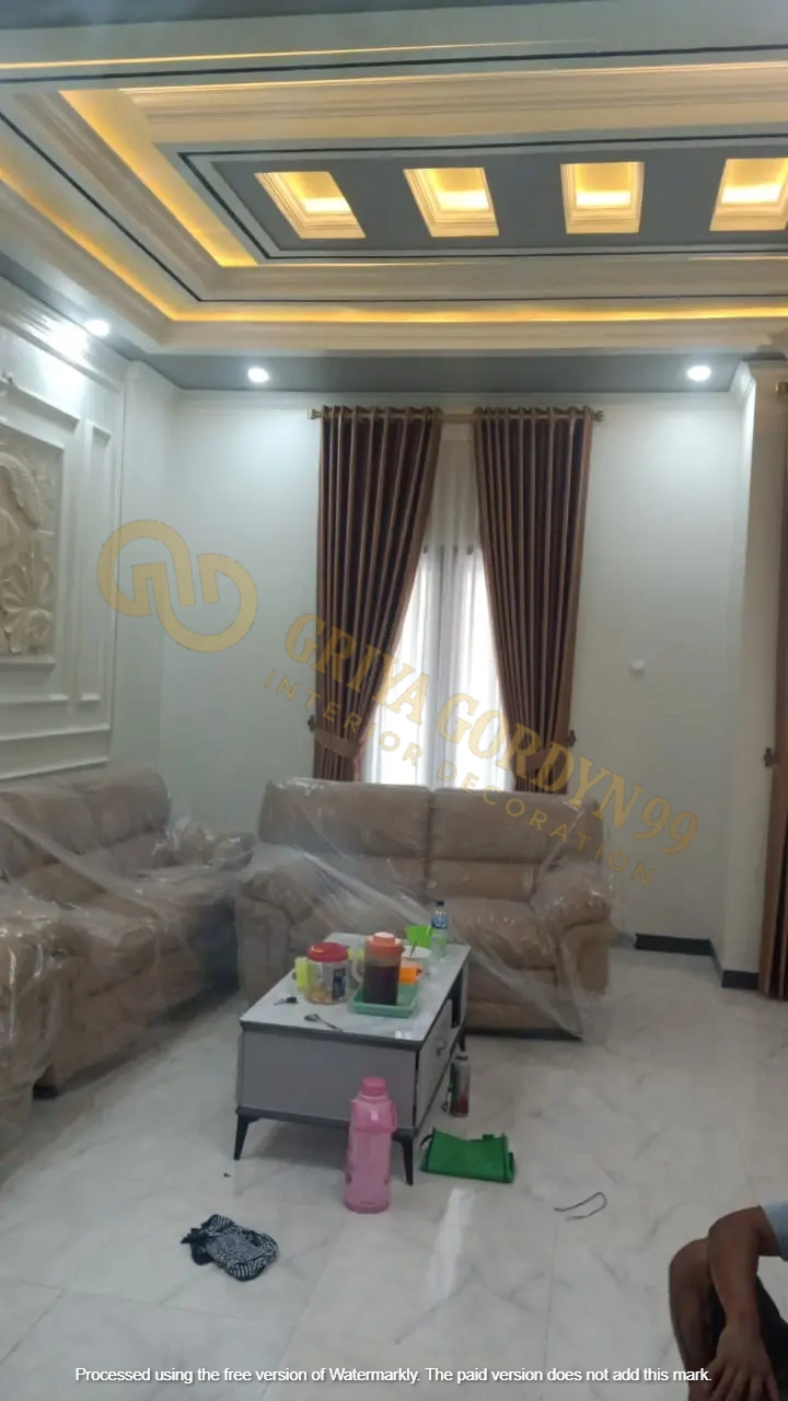 Inspirasi Dekorasi Kamar Mandi Elegan dengan Window Treatment
