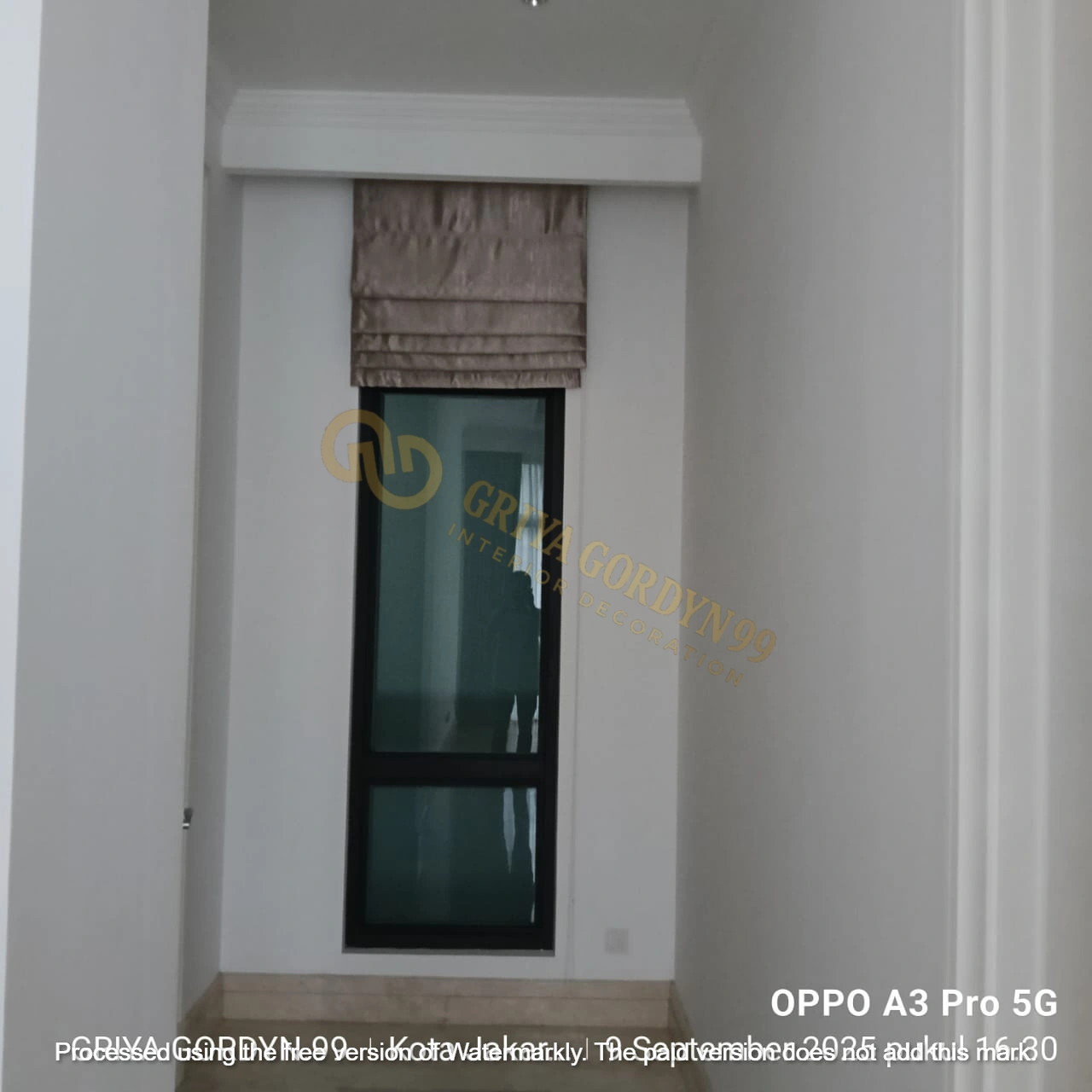 Roman shade terpasang di Le Parc Thamrin Nine Jakarta