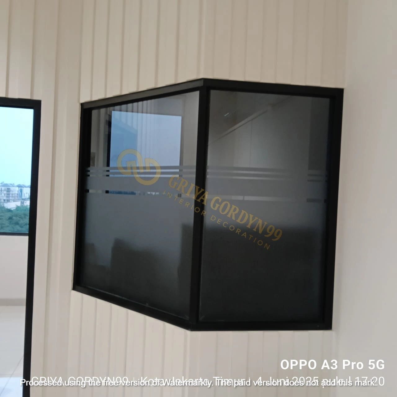 Pemasangan Kaca Film Sunblas Cutting di Pt Thomas Trans  Cluster Asya Genova Jgc — GRIYA GORDYN 99